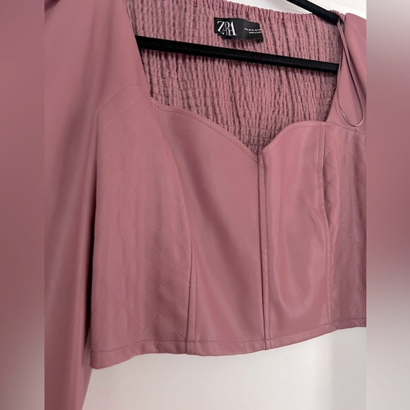 Zara Faux Leather Mauve Pink Quilted Scrunch Long Sleeve Crop Top Size Medium - Picture 2 of 6